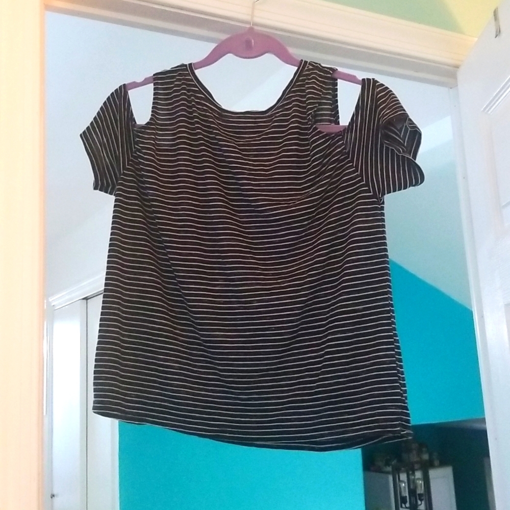 Forever 21 women's knit top